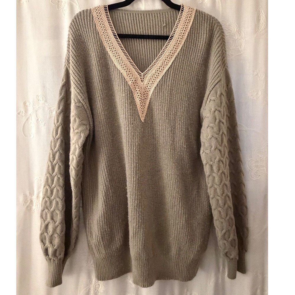 Taupe V-Neck Cable Knit Balloon Sleeve Lace Trim Boho Fisherman Sweater Medium